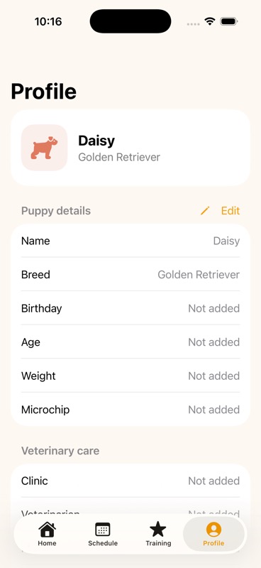 EasyDaisy profile showing Daisy's identity, health details, microchip, and veterinary information
